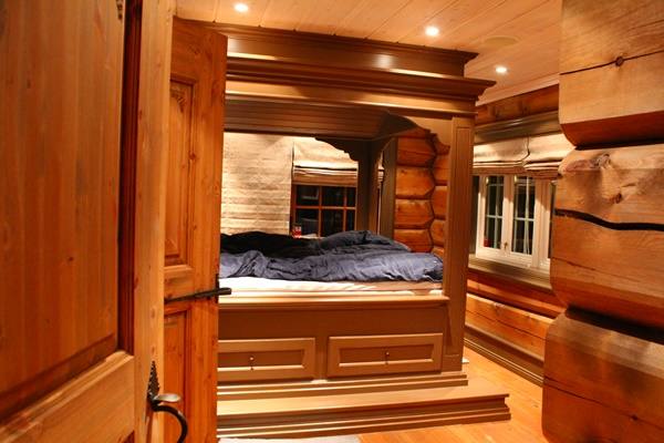 norwegian style log cabin
