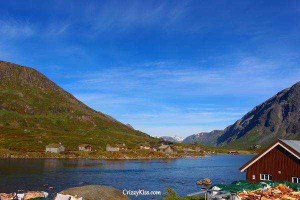 Besseggen Ridge