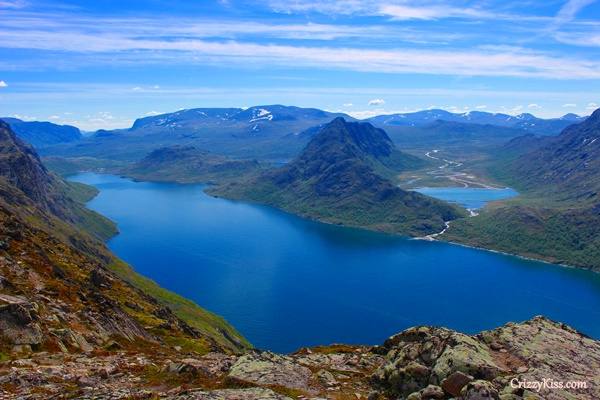 Besseggen ridge hike